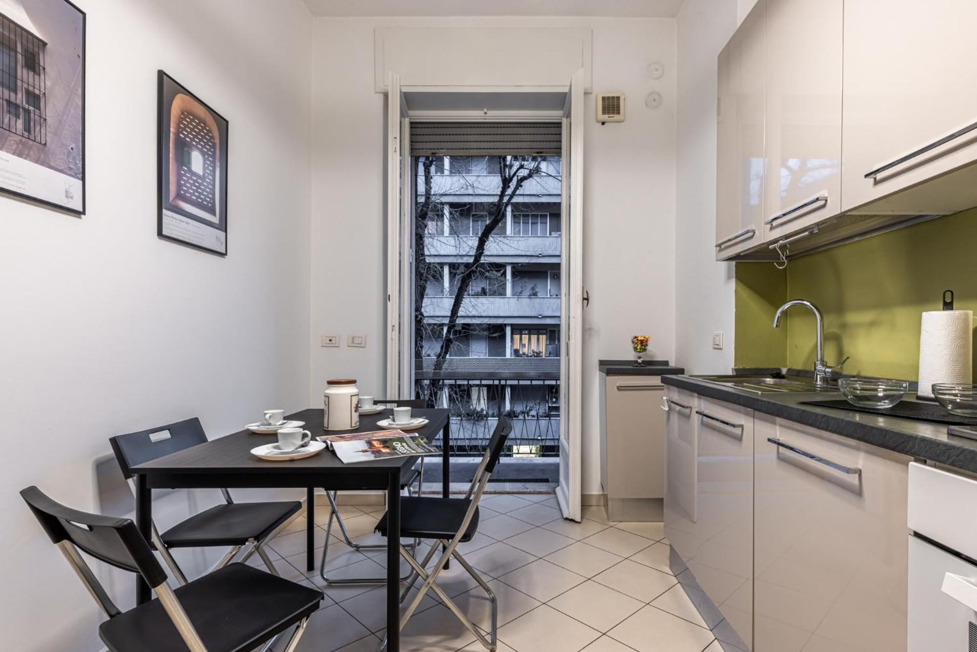 Апартаменты Cortivo House - Magenta 81 Милан Экстерьер фото